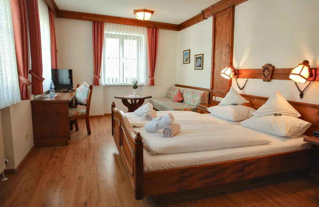 Gräfliches Hotel Alte Post-1
